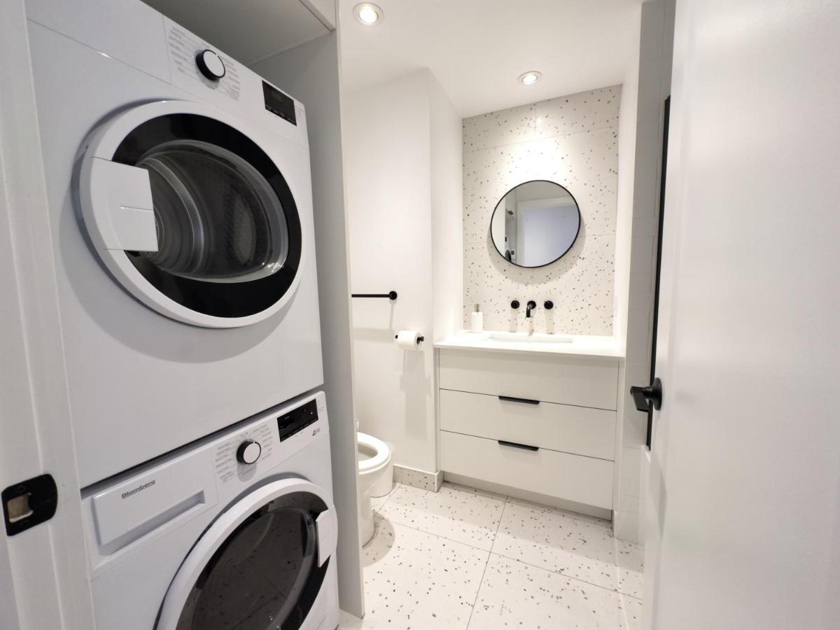 Charming 2-bedr Haven 2mins From Frontenac Metro Apartamento
